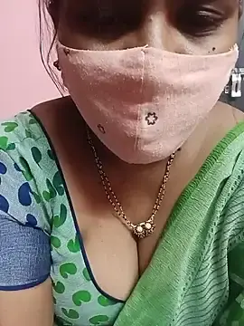 Stripchat Free Porn Cam of keerthy_telugu