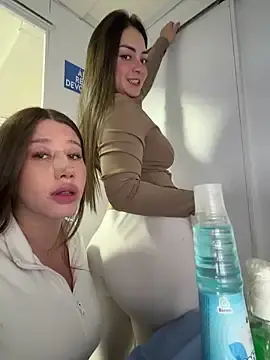 Stripchat Sex Cam of roouse