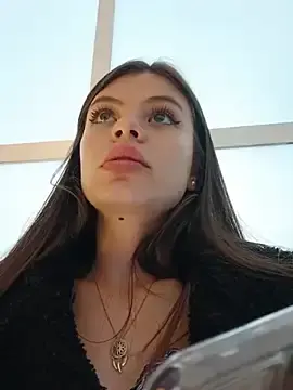 Stripchat Live Sex Cam of _Isabella-7