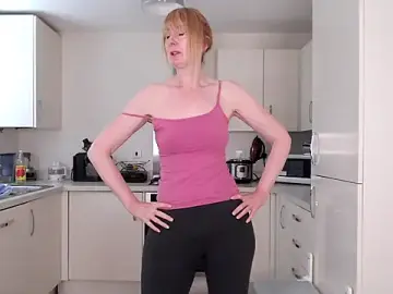 Stripchat Adult Webcam of Anna_Raye