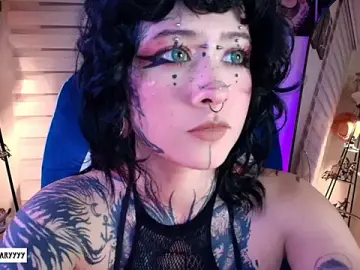 Stripchat Live Sex of AryRousse