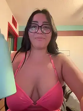 Stripchat Live Sex Cam of MyHoneyFrida