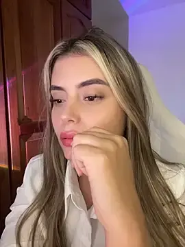 Stripchat Free Porn Cam of Miss_valeriaa