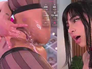 Stripchat Adult Webcams of nicdani_1