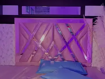 Stripchat Free Porn Cam of pixy_20
