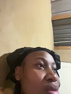 Stripchat Live Sex Cam of Bich_Hunn