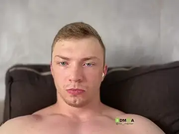 Stripchat Live Porn of iron__chap