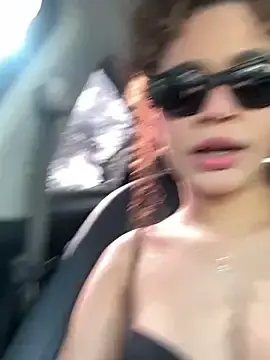 Stripchat Live Porn of Lianh_Benett