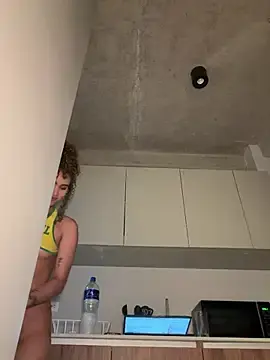 Stripchat Live Porn of Lianh_Benett