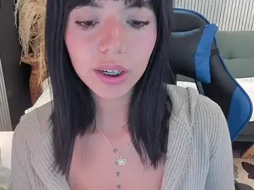 Stripchat Nude Webcam of NicolRoss_
