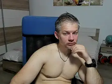 Stripchat Adult Webcam of RobbyShawz