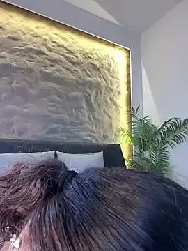 Stripchat Free Porn Cam of Isa__Blanc