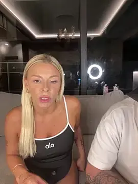 Stripchat Watch Live Sex Cams of SexOnMyLvL