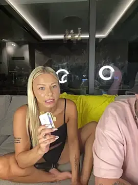 Stripchat Sex Cam of SexOnMyLvL