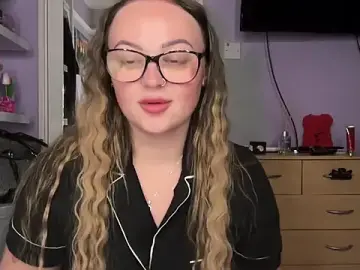 Stripchat Sex Cam of SexySashaxox
