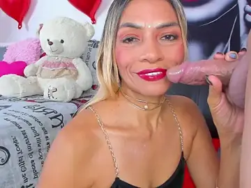 Stripchat Free Porn Cam of Angeline_focus