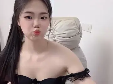 Stripchat Nude Webcam of suki-1