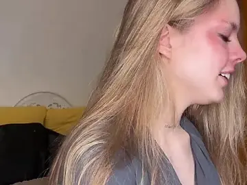 Stripchat Best Webcam of Catrinee
