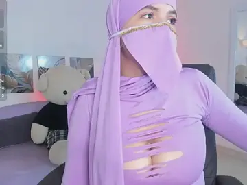 Stripchat Live Porn of salma_isawwii