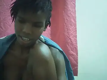 Stripchat Sex Cam of Bootylovet