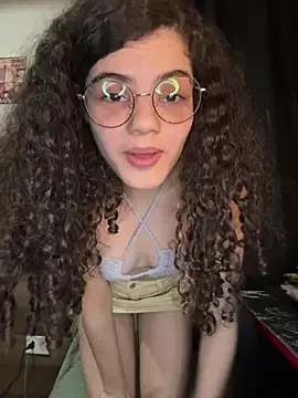 Stripchat Best Webcam of izumikarol