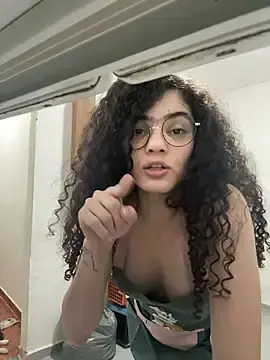 Stripchat Free Live Porn of izumikarol