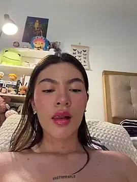 Stripchat Watch Live Sex Cams of Your_Honeey