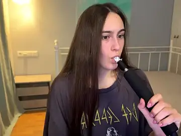 Stripchat Watch Live Sex Cams of AliceKolltt