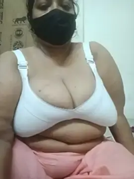 Stripchat Watch Live Sex Cams of zeepe19
