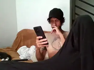 Stripchat Free Live Porn of Alejandro92_cali