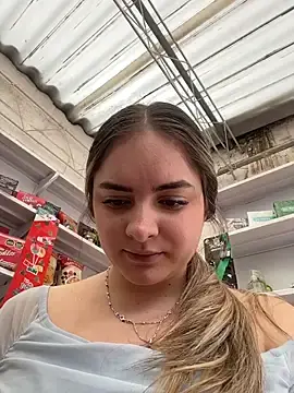 Stripchat Live Sex Cam of imlindapink