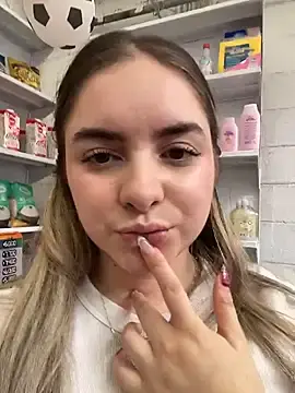 Stripchat Adult Webcam of imlindapink