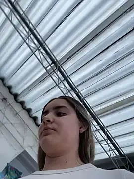 Stripchat Watch Live Sex Cams of imlindapink