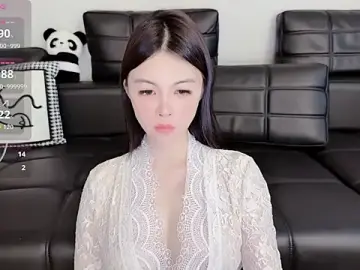 Stripchat Live Sex Cam of lvy-w