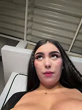 Stripchat Adult Video Chat of Maddy_Rouse_