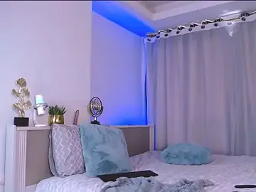 Stripchat Watch Live Sex Cams of MinaGlow