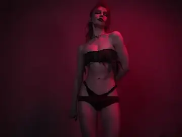 Stripchat Live Sex Cam of ginger_hugs