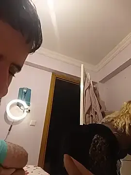 Stripchat Live Sex Cam of matbazell