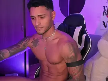 Stripchat Nude Webcam of Alessandro_Vanni
