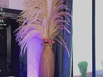 Stripchat Best live sex cam show of CoralRigan