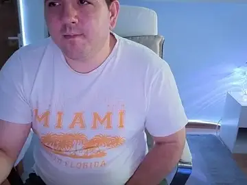 Stripchat Free Porn Cam of JasonJacks