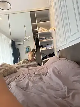 Stripchat Sex Cam of curvyflawless
