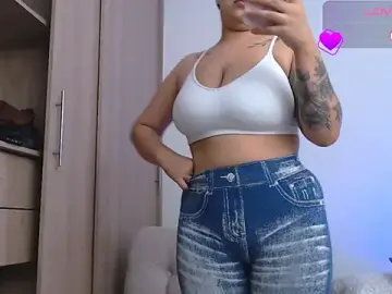 Stripchat Live Sex Cam of valeria4