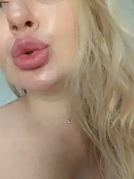 Stripchat Best live sex cam show of LadyLolyPop_