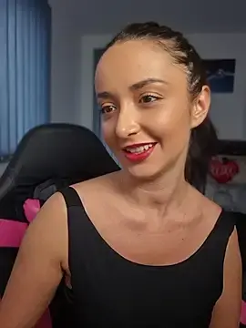 Stripchat Free Live Porn of LilithBlaze_