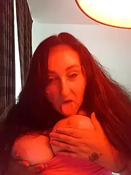 Stripchat Live Porn of Bella_862