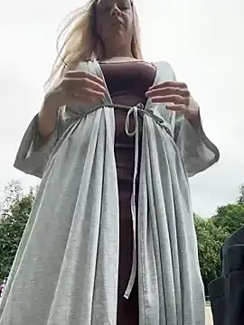 Stripchat Free Porn Cam of SashaCatt