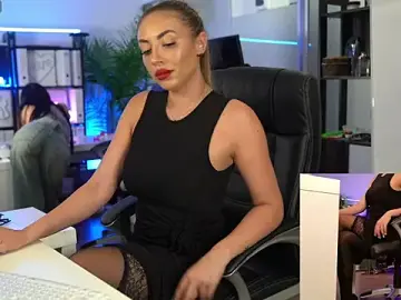 Stripchat Live Sex Cam of BabesGoWild