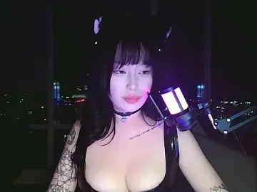 Stripchat Live Sex Cam of obeycarrienoona