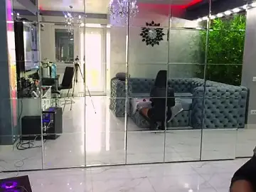 Stripchat Adult Webcam of Theowonder